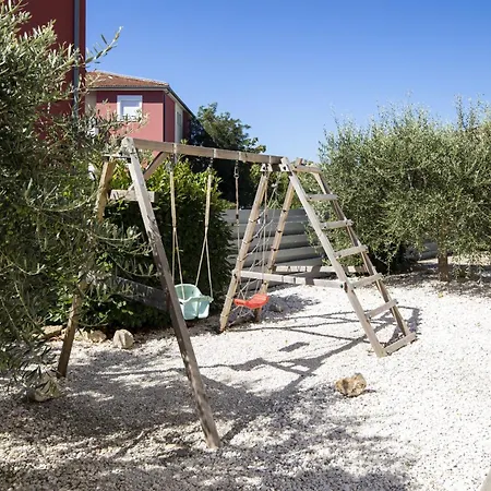 Bellavista With 8 Bedrooms, Private Pool And Sauna *